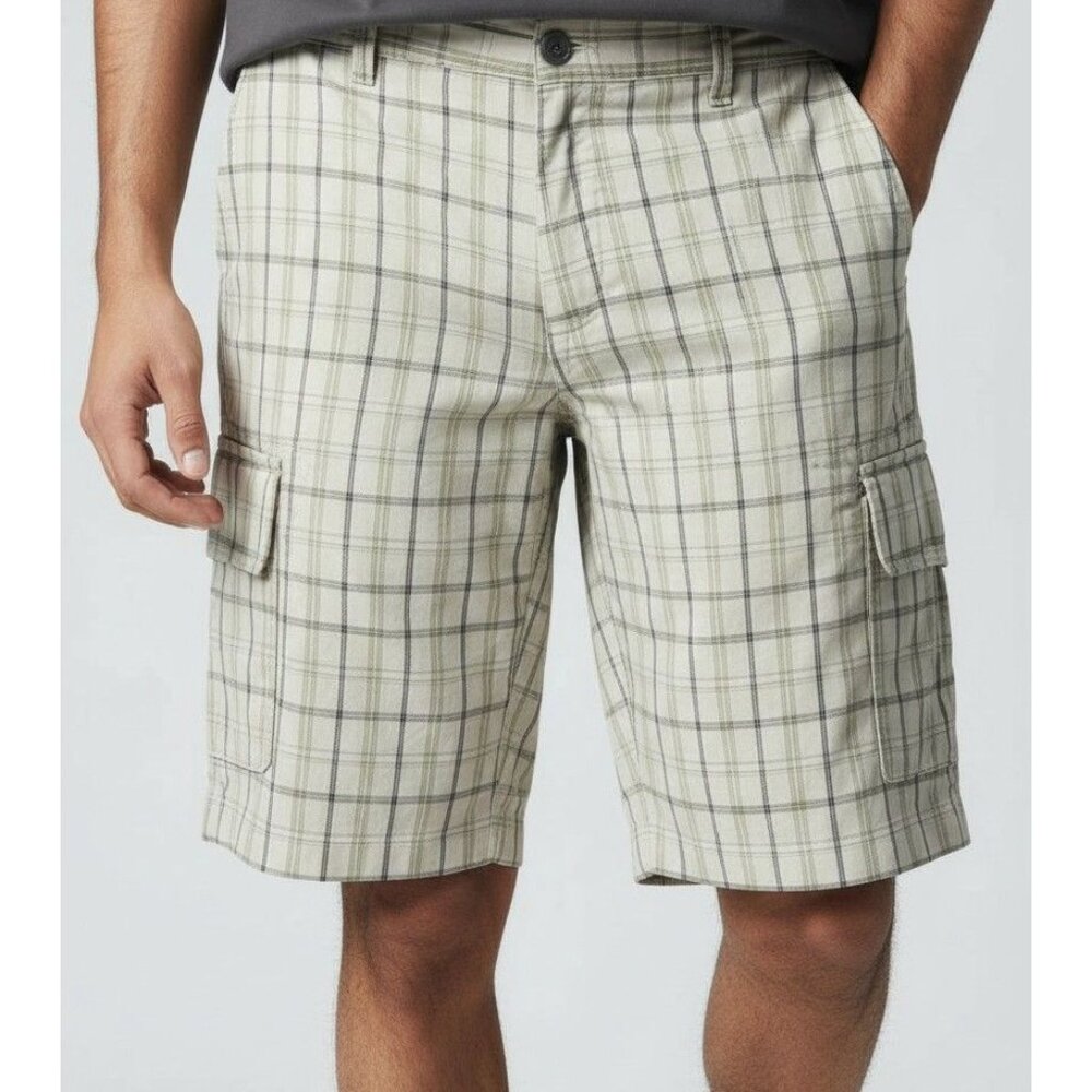 Adidas Mens Plaid Golf Shorts Size 40 Beige White